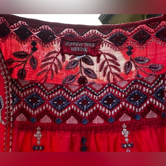 Johnny Was Workshop Red Embroidered Short Sleeve Top-Size XS - Picture 7 of 8